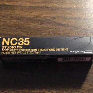 MAC studio fix foundation stick.